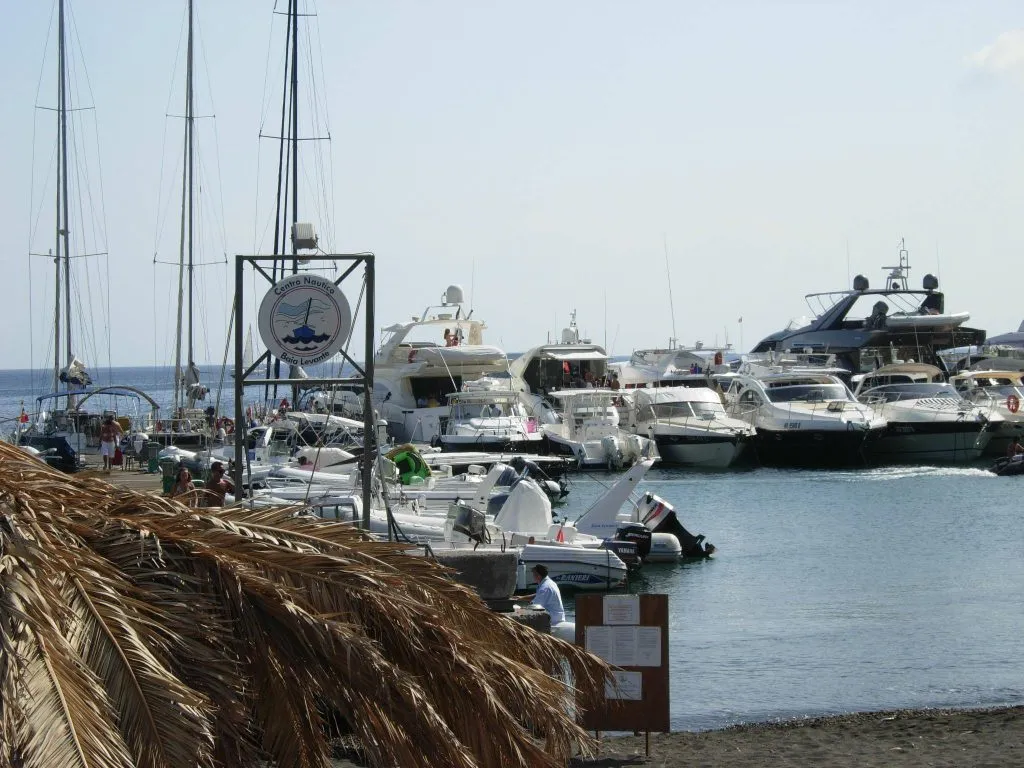 Porto di Levante, marina in Lipari, Italy — photo 3