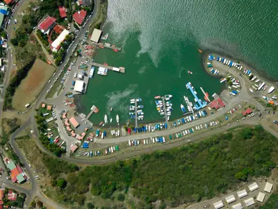 Yacht Club de la Martinique, marina in Fort-de-France, France — photo 3
