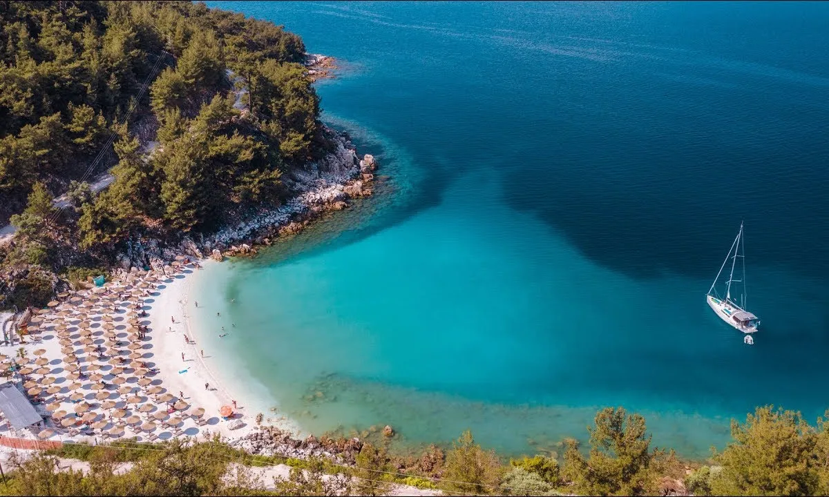 Thimonias Bay in Skidia, Greece — photo 5