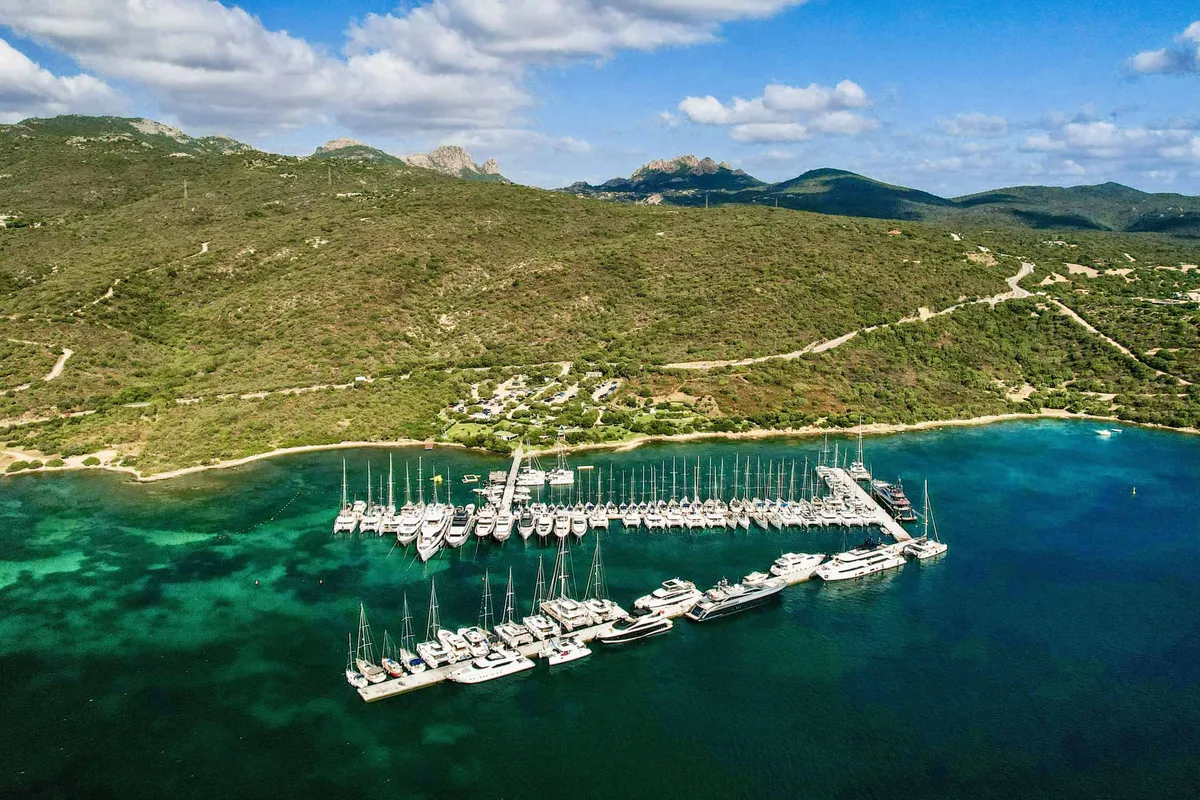 Cala dei Sardi, marina in Olbia, Italy — photo 2