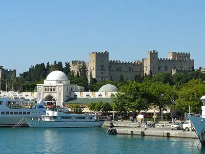 Rhodes, Mandraki Port, marina in Municipal Unit of Rhodes, Greece — photo 4