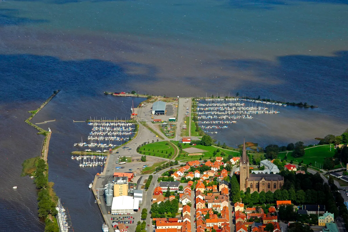 Ekuddenhamn Skutan, marina in Mariestad, Sweden