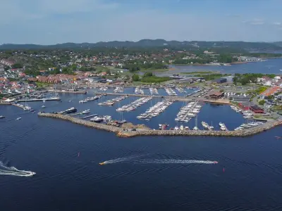 Stavern gjestehavn