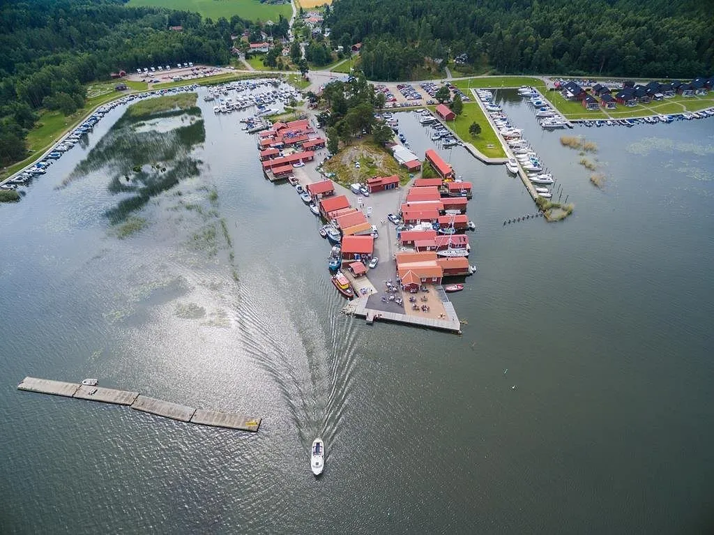 Spikens Gästhamn, marina in Spiken, Sweden