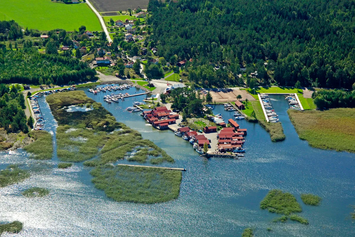 Spikens Gästhamn, marina in Spiken, Sweden — photo 4