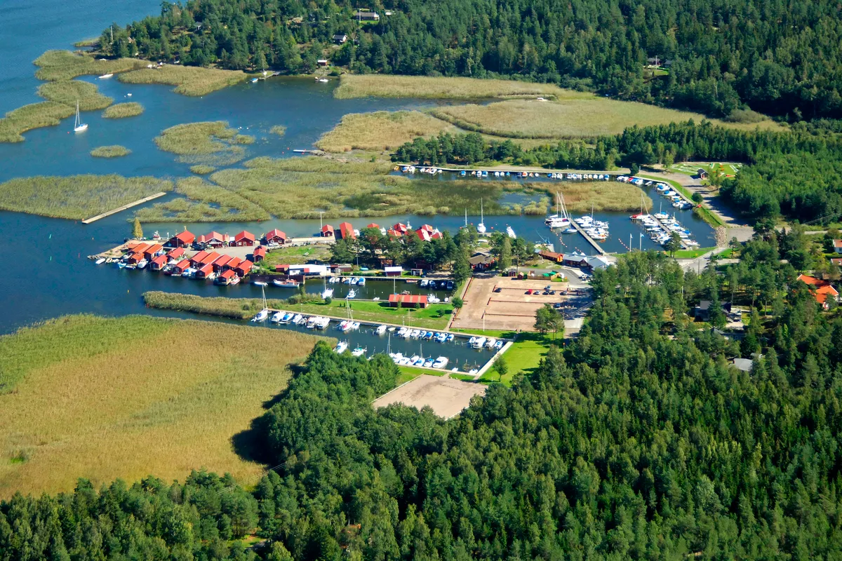 Spikens Gästhamn, marina in Spiken, Sweden — photo 2