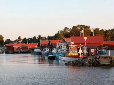 Spikens Gästhamn, marina in Spiken, Sweden — photo 3