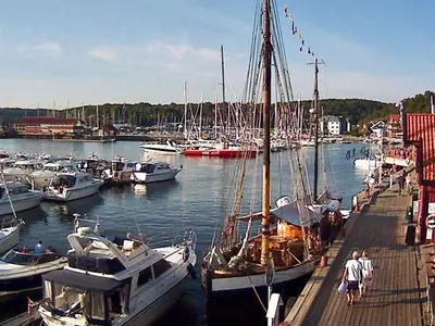 Son gjestehavn, marina in Son, Norway — photo 4