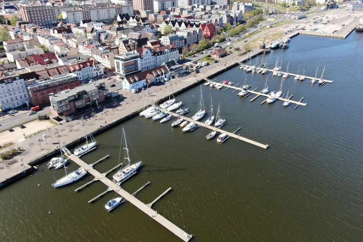 Schwimmsteg Stadthafen, marina in Rostock, Germany — photo 4