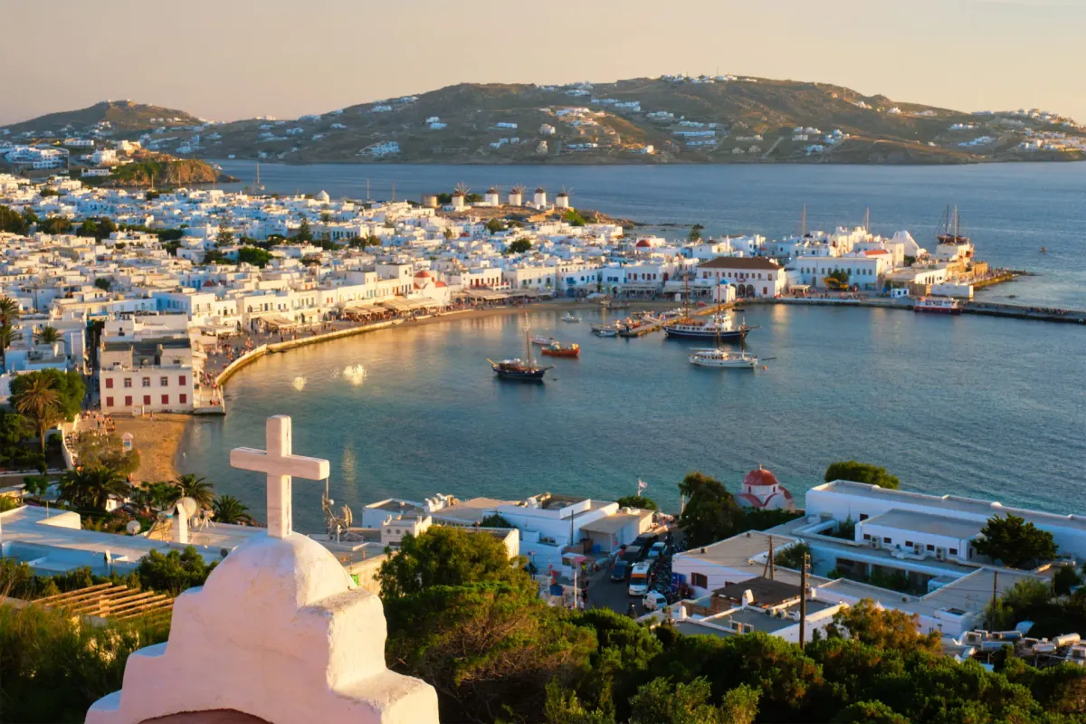 Agia Anna bay, Mykonos, anchorage in Ano Mera, Greece — photo 3