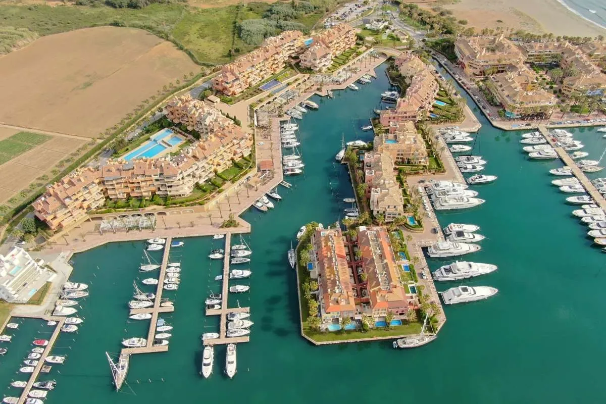Puerto de Sotogrande, marina in San Roque, Spain — photo 2