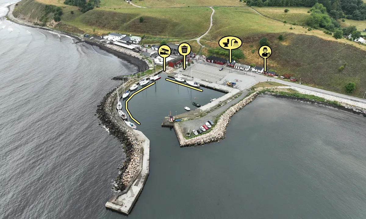 Kåseberga hamn, marina in Kåseberga, Sweden — photo 4