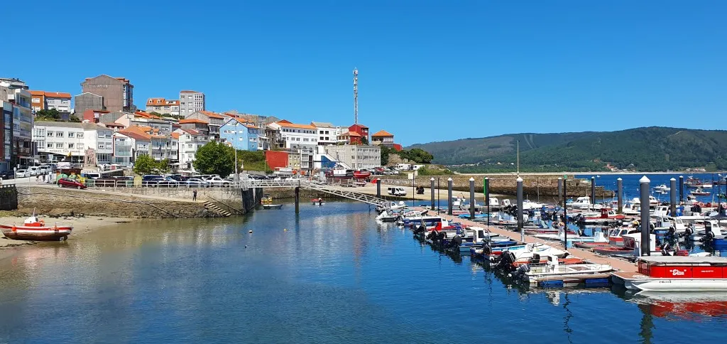 Porto de Muxía, marina in Muxía, Spain — photo 4