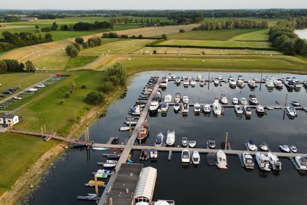 Port Doesburg, marina in Doesburg, Netherlands — photo 5