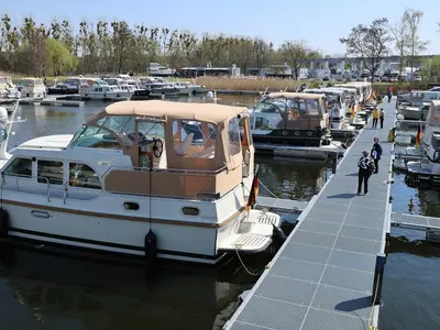 Marina Zehdenick am Prerauer Stich