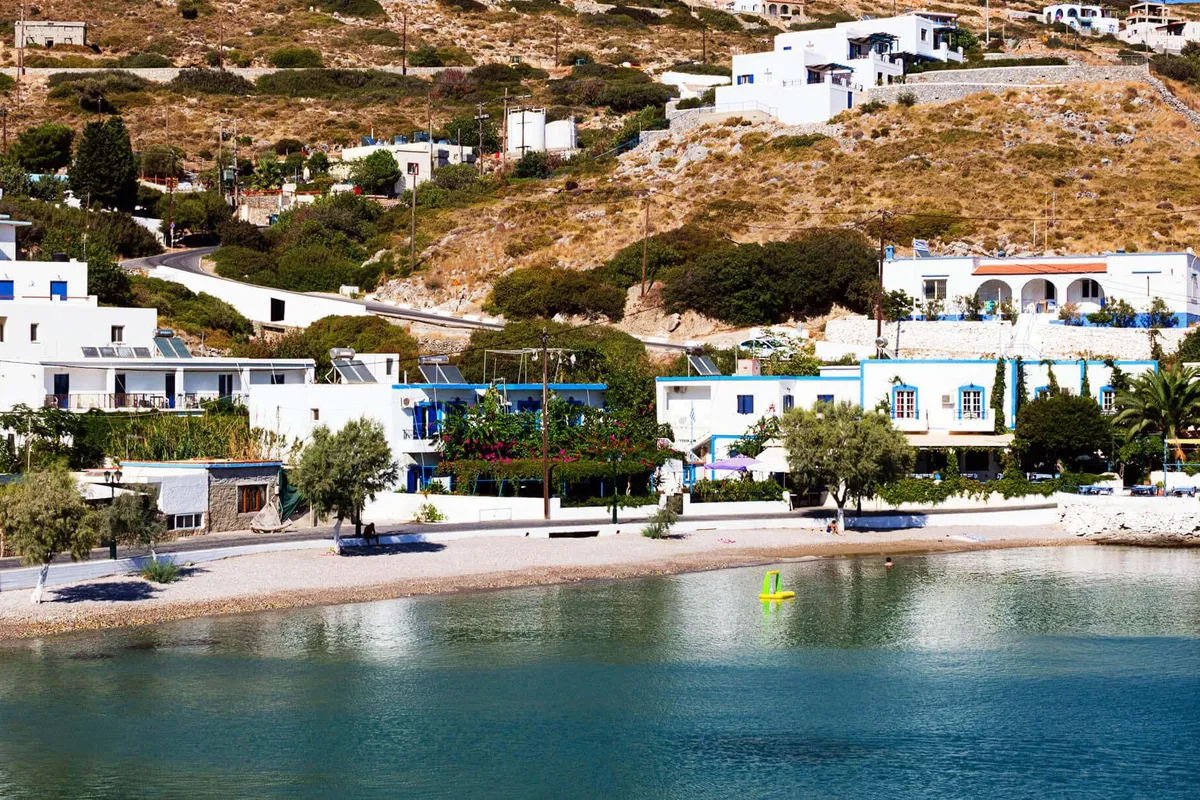 Tsangari Bay in Megalo Chorio, Greece — photo 4