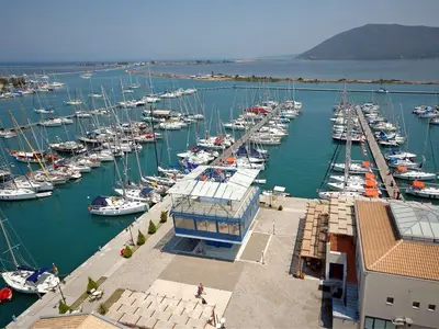 Lefkas Main Port, marina in Municipal Unit of Lefkada, Greece — photo 5