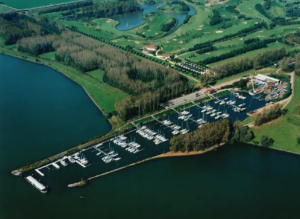 Marina Numansdorp in Numansdorp, Netherlands — photo 6