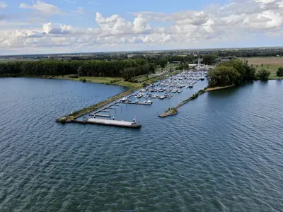 Marina Numansdorp in Numansdorp, Netherlands — photo 2