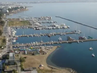 Yacht Club Kalamarias, marina in Panorama, Greece — photo 2