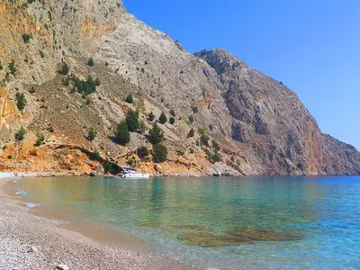 Bay of Saint George in Symi, Greece — photo 2