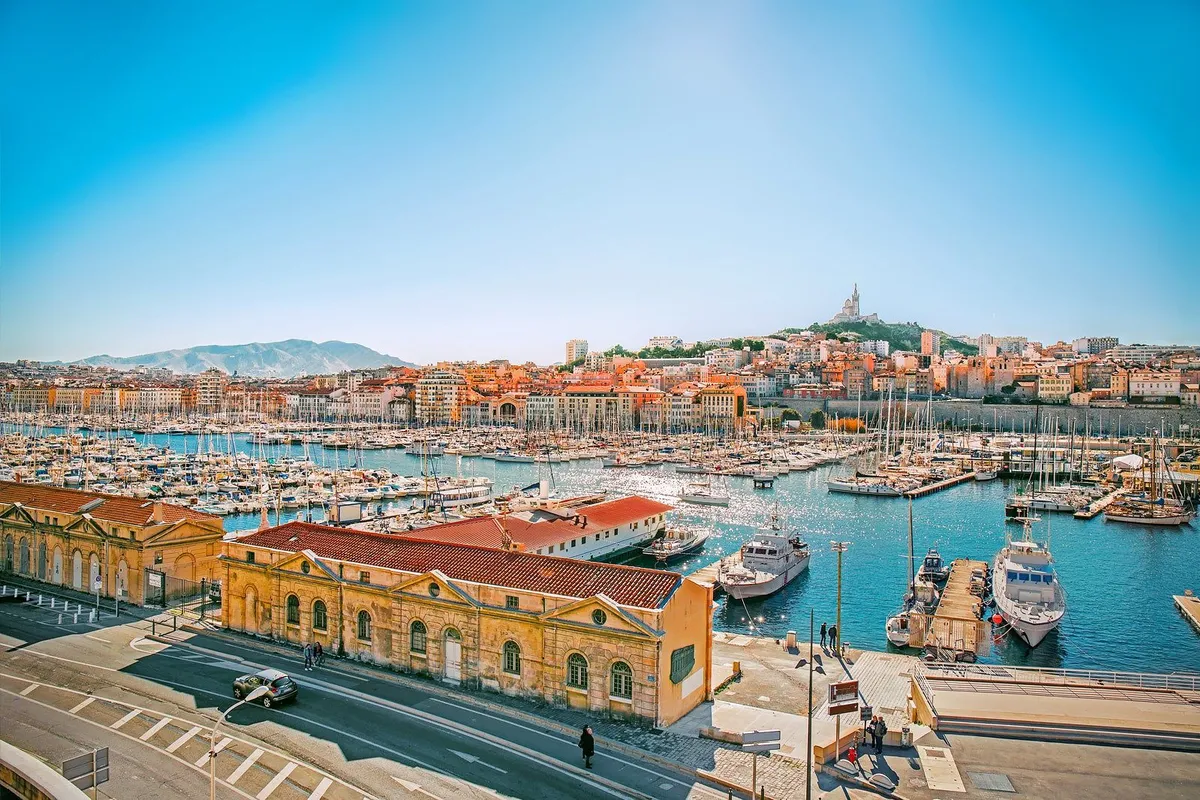 port vieux, marina in La Ciotat, France — photo 3