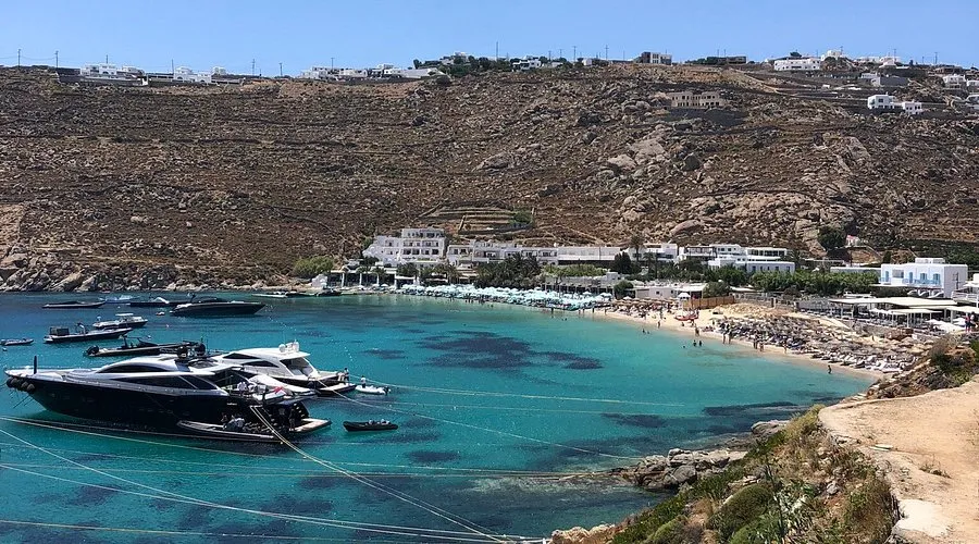 Psarou Bay in Psara, Greece — photo 3