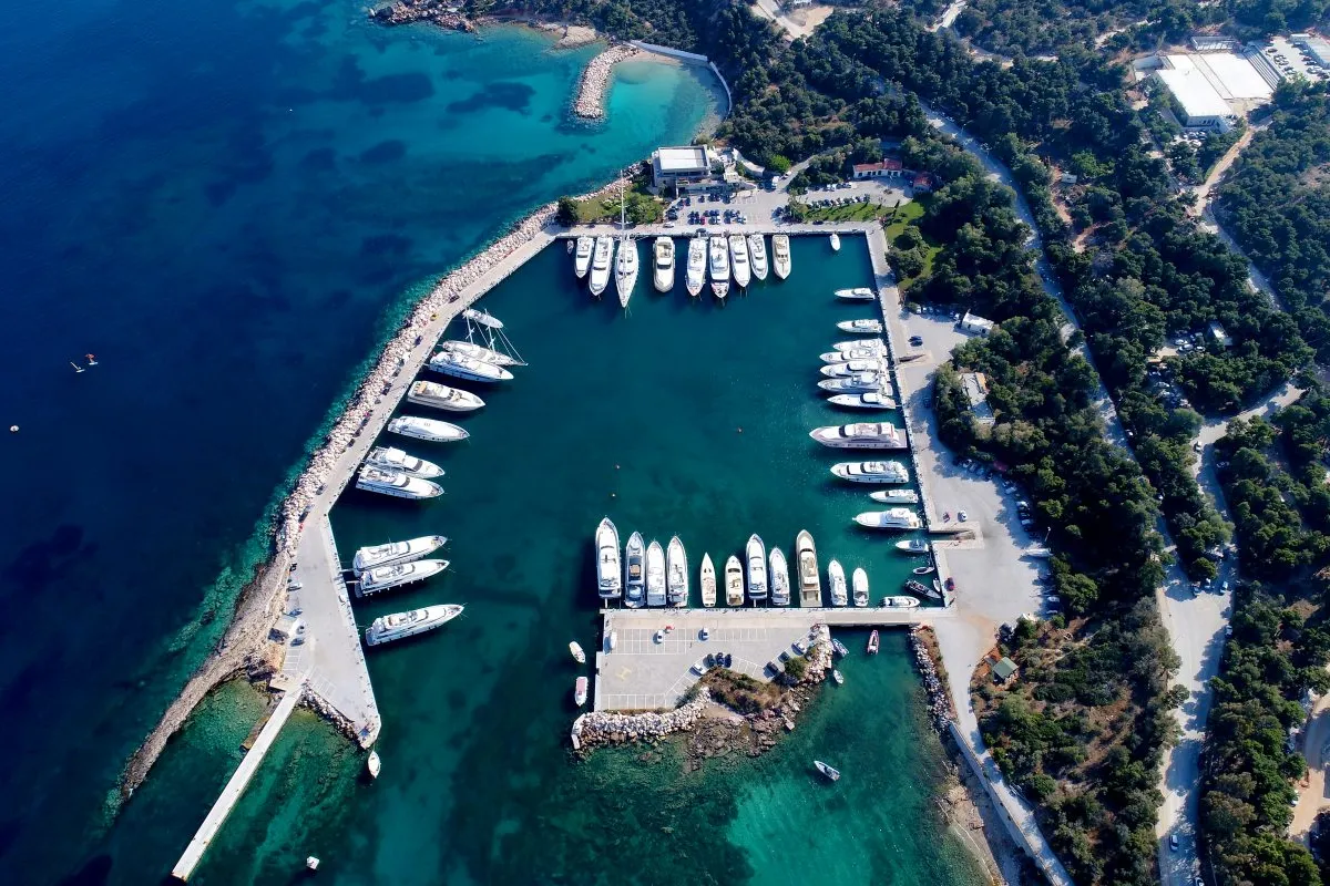 Marina Navtikoy Athlitikoy Omilou Voylas in Voula Community, Greece