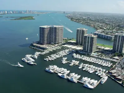 Safe Harbor Old Port Cove, marina in North Palm Beach, United States — photo 3