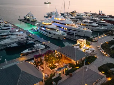Briland Club, marina in Harbour Island, Bahamas — photo 2