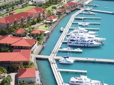 Yacht Haven Grande, marina in Charlotte Amalie, United States — photo 2