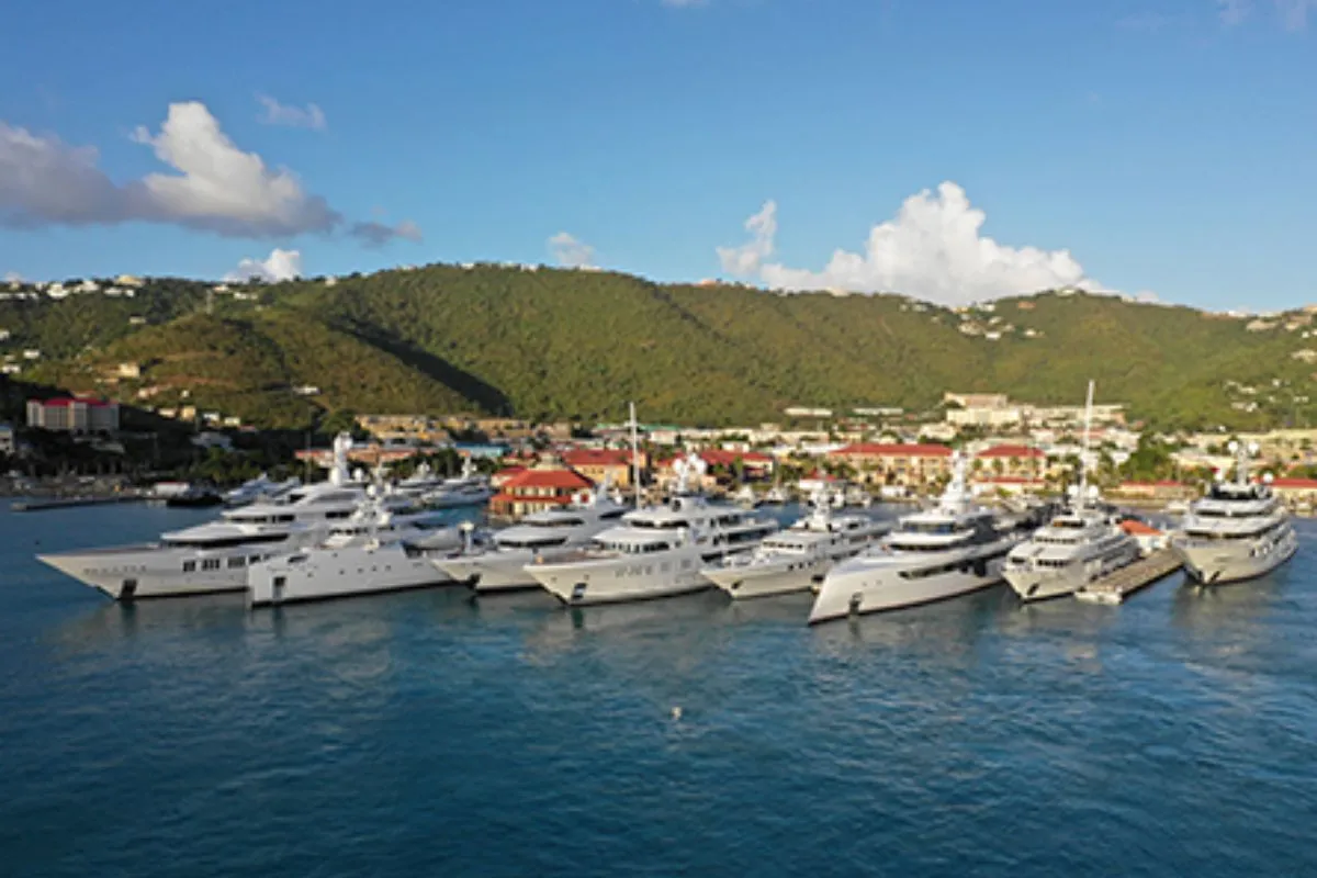 Yacht Haven Grande, marina in Charlotte Amalie, United States — photo 3
