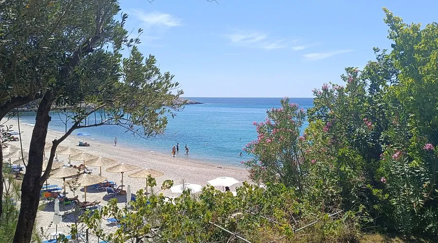 Thimonias Bay in Skidia, Greece — photo 2