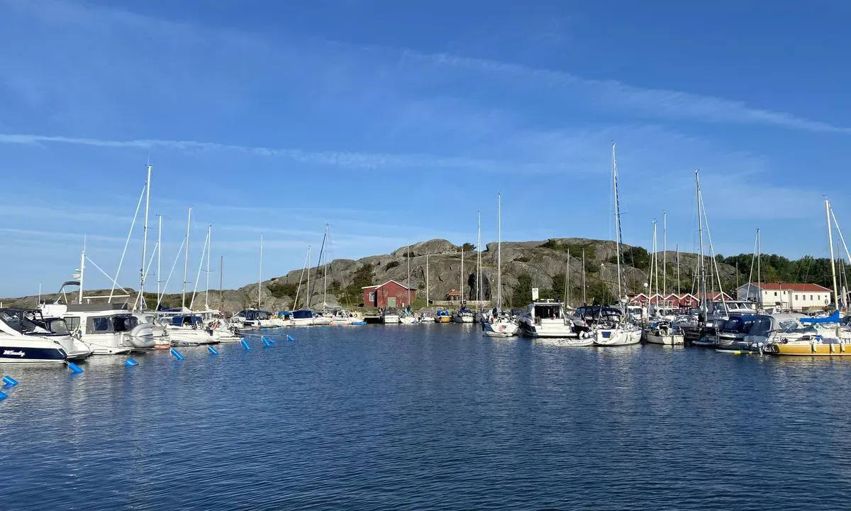 Rörö gästhamn, marina in Öckerö kommun, Sweden — photo 8