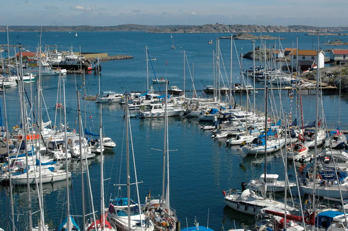 Rörö gästhamn, marina in Öckerö kommun, Sweden — photo 5