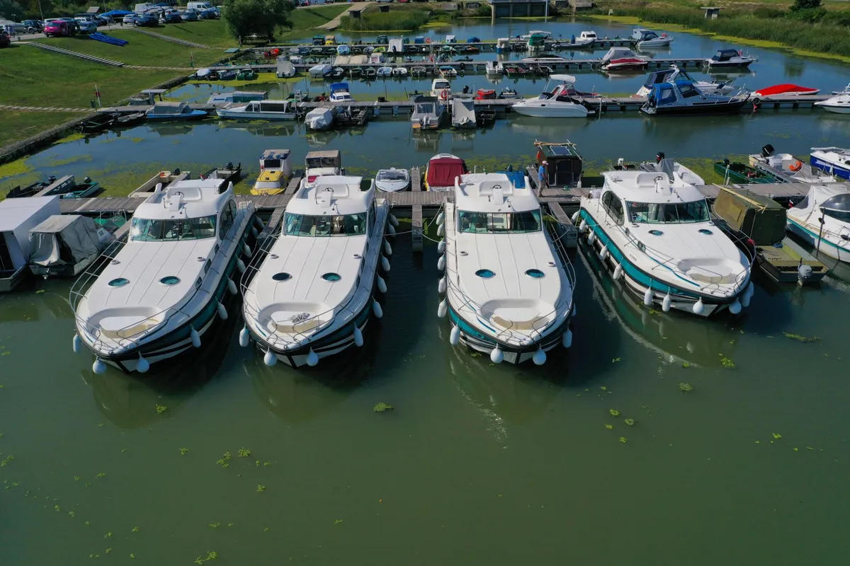 Köre Kikötő Marina in Kisköre, Hungary