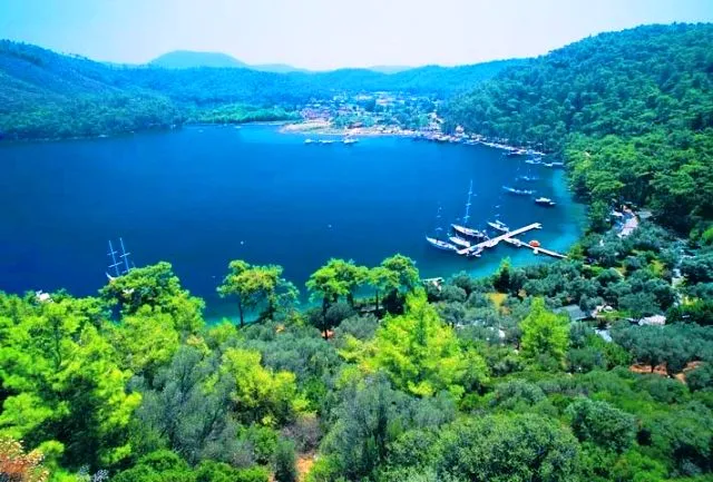 Karacasöğüt Marina in Marmaris, Turkey — photo 4