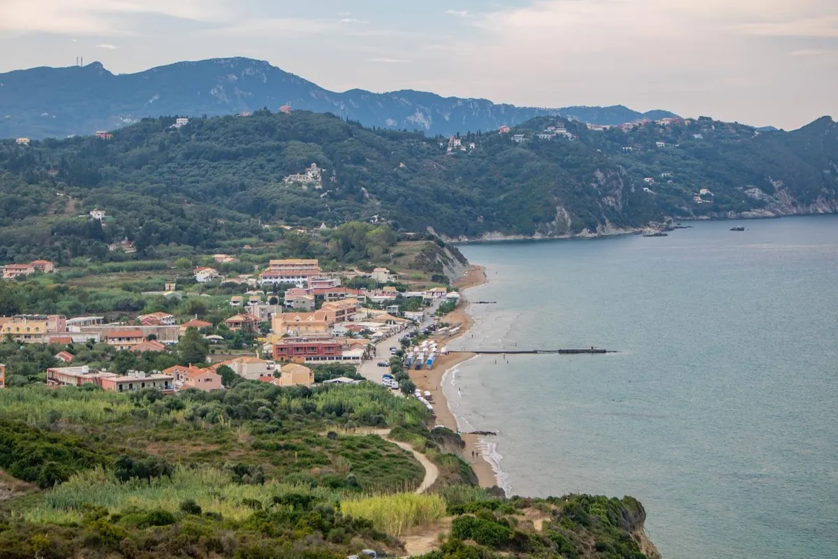 Arilla Bay in Saoulatika, Greece — photo 3