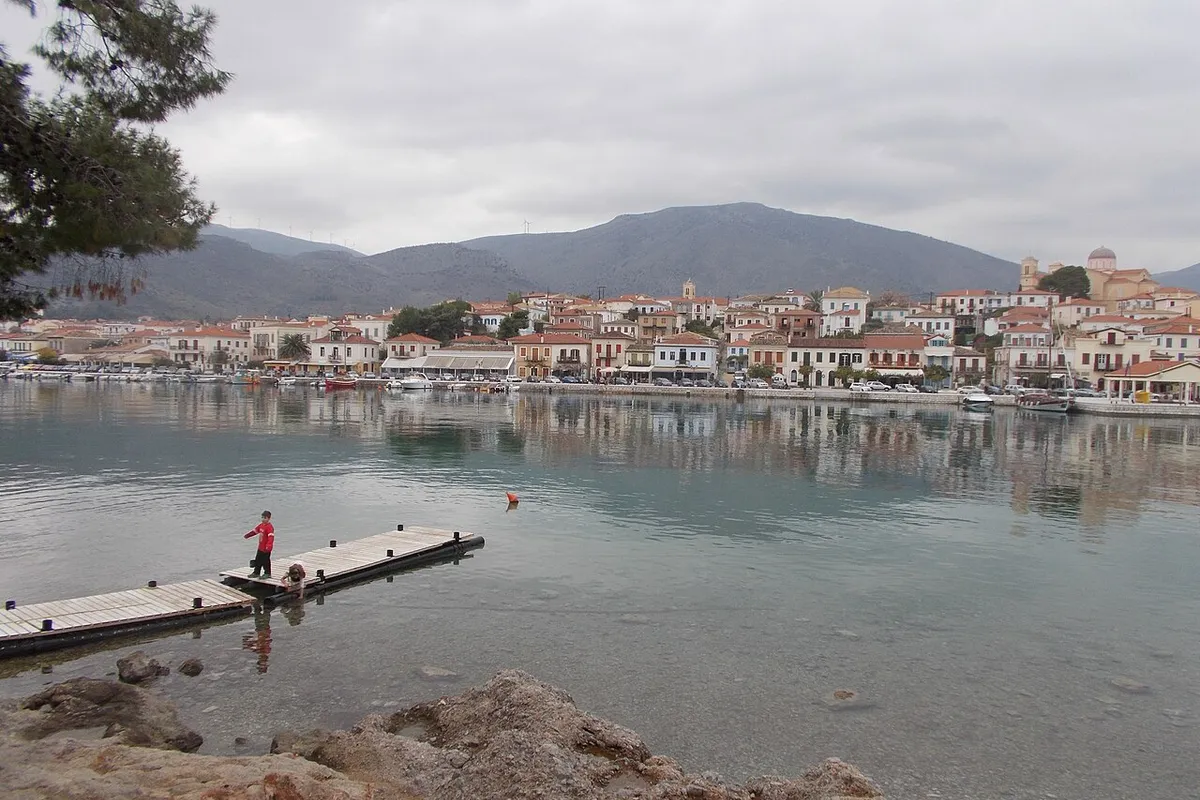 Agioi Pantes marina in Municipal Unit of Galaxidi, Greece — photo 3