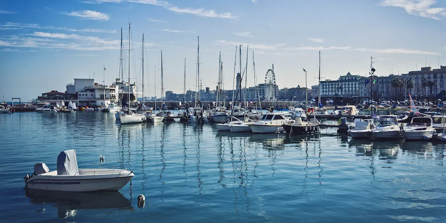 Darsena di Marisabella, marina in Bari, Italy — photo 2
