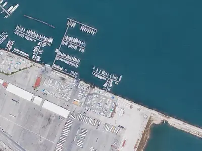 Darsena di Marisabella, marina in Bari, Italy — photo 3