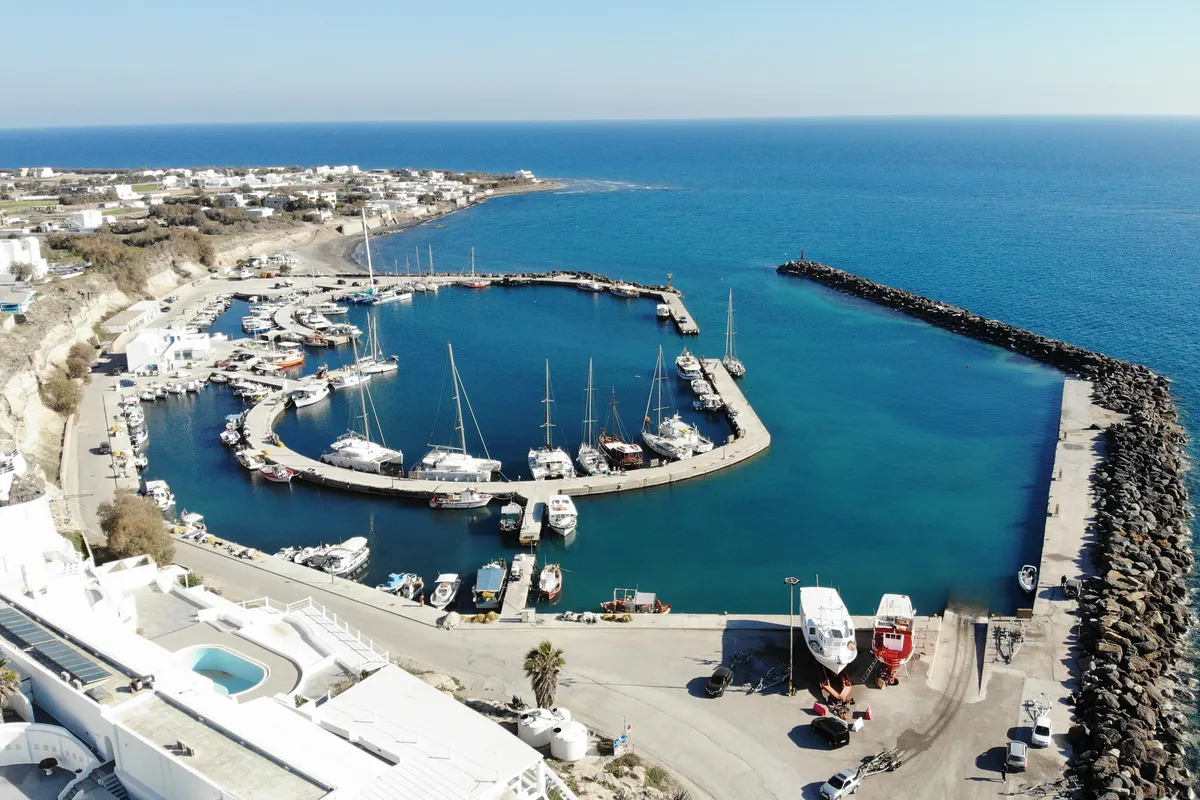 Marina Exomytis / Vlychada in Thira Municipal Unit, Greece