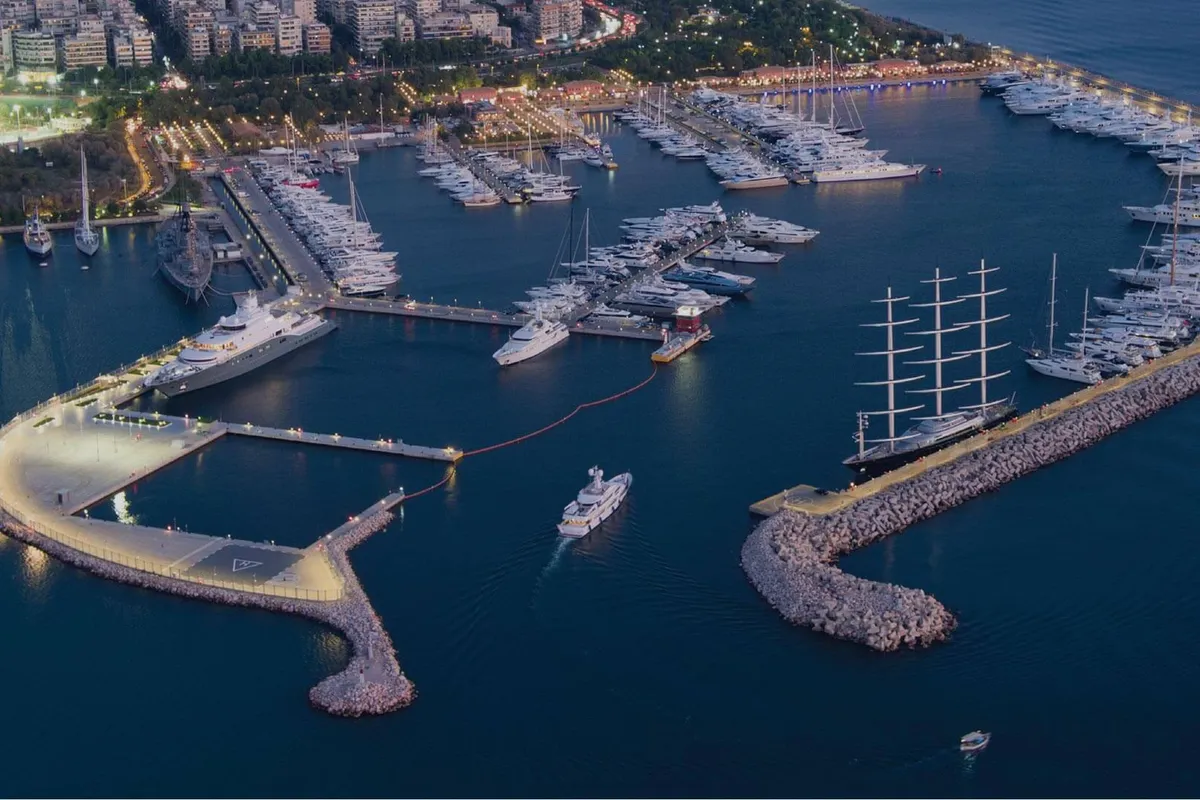 Flisvos Marina in Τροκαντερό, Greece — photo 7