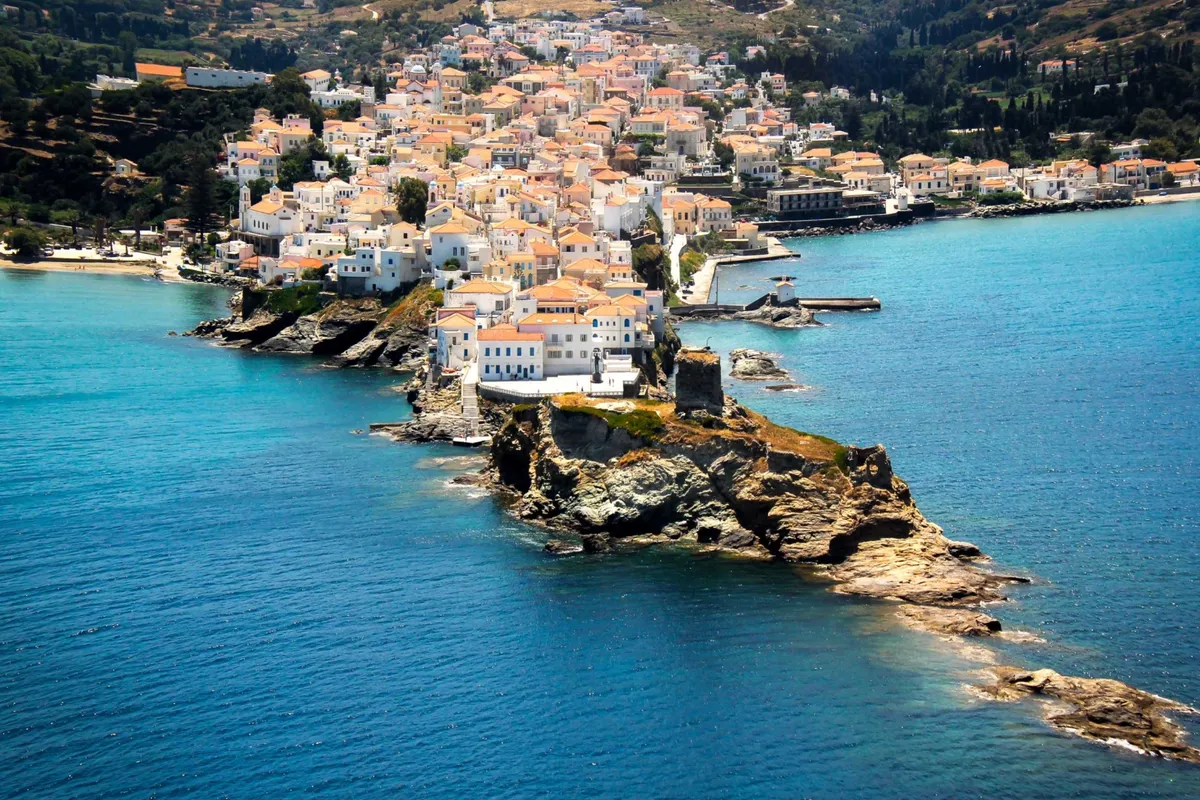 Korthiou Marina in Ormos Korthiou, Greece — photo 5