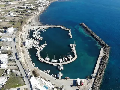 Marina Exomytis / Vlychada in Thira Municipal Unit, Greece — photo 4