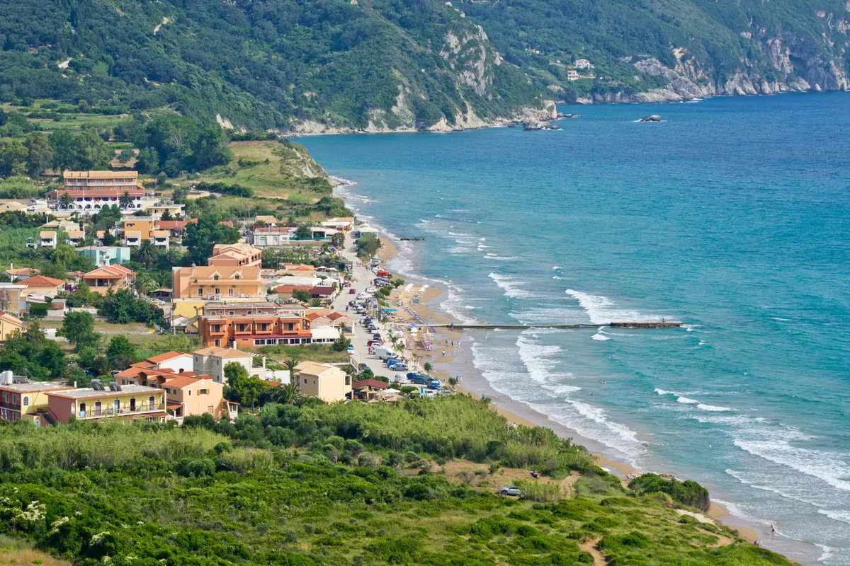 Arilla Bay in Saoulatika, Greece
