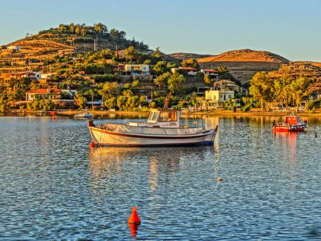 Vourkari Bay in Korissia, Greece — photo 8