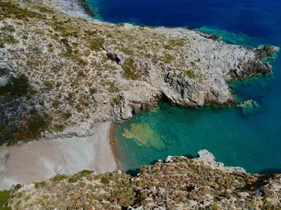 Steno Avlaki Bay