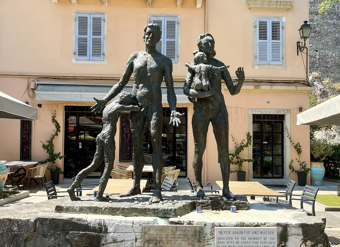 Marina Neou Frouriou in Corfu, Greece — photo 2