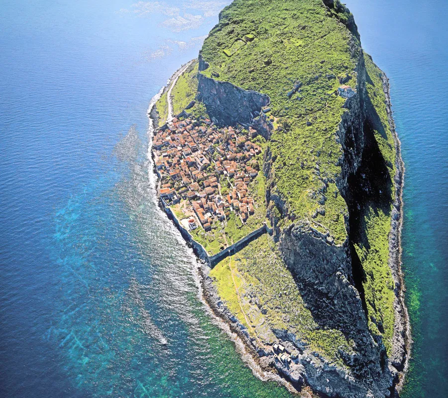 Kremmydi Bay in Gerakas, Greece — photo 2